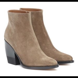 Chloè Brand NEW Boots